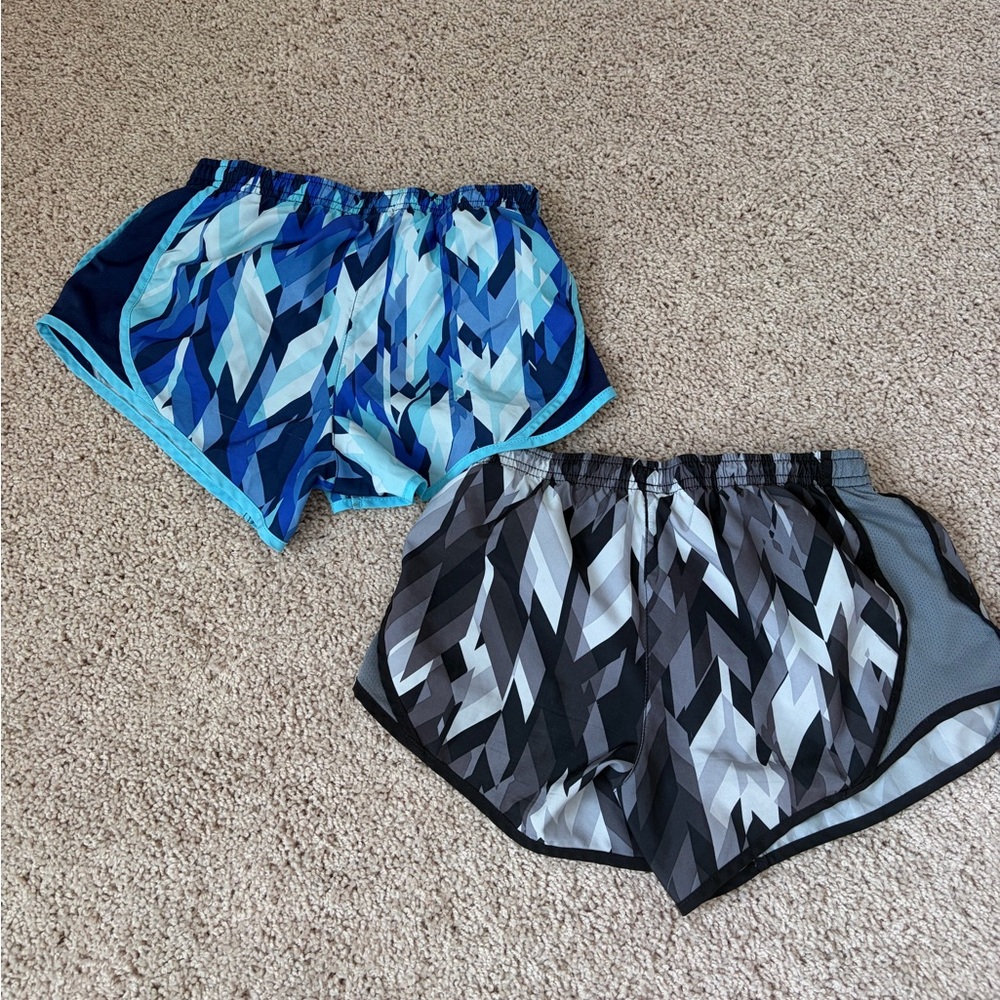 Nike Dri-FIT Gray Athletic Shorts Size S